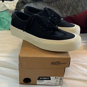 STRAYE black bone shoes size 5.5 men/ 7 women. Brand new never worn